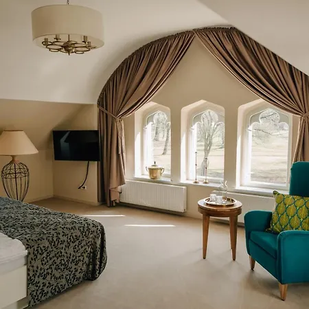 Cavalierhaus Branitz Maison d'hôtes *
